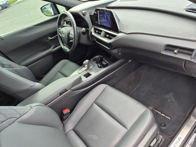 Used 2025 Lexus UX 300h FWD w/ Accessory Package (Z2) image 22