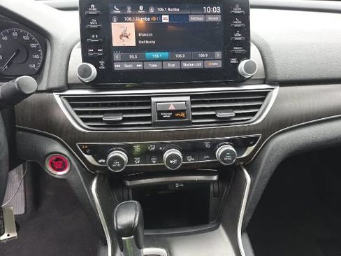 Used 2018 Honda Accord EX-L image 9