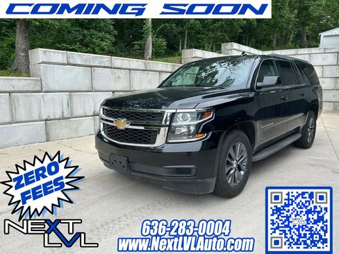 Used 2018 Chevrolet Suburban LT AWD/4WD image 1