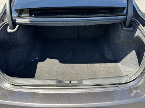 Used 2022 Dodge Charger SXT w/ Plus Group RWD image 21