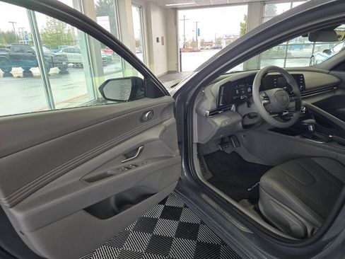 New 2026 Hyundai Elantra Sport image 32