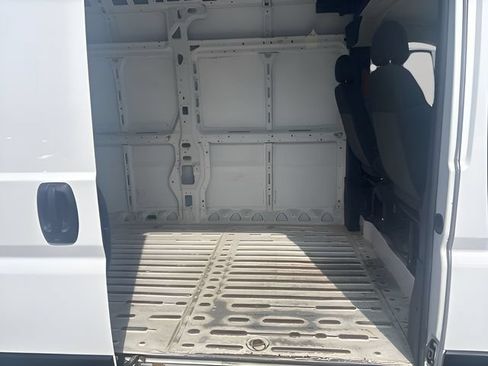 Used 2023 RAM ProMaster 3500 w/ Fleet Safety Group FWD image 31