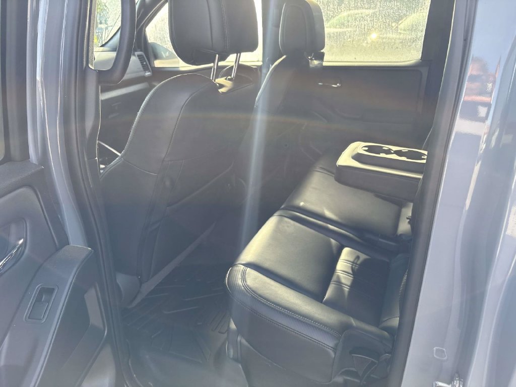 Used 2022 Nissan Frontier Pro-X w/ Pro-X Premium Package RWD image 18