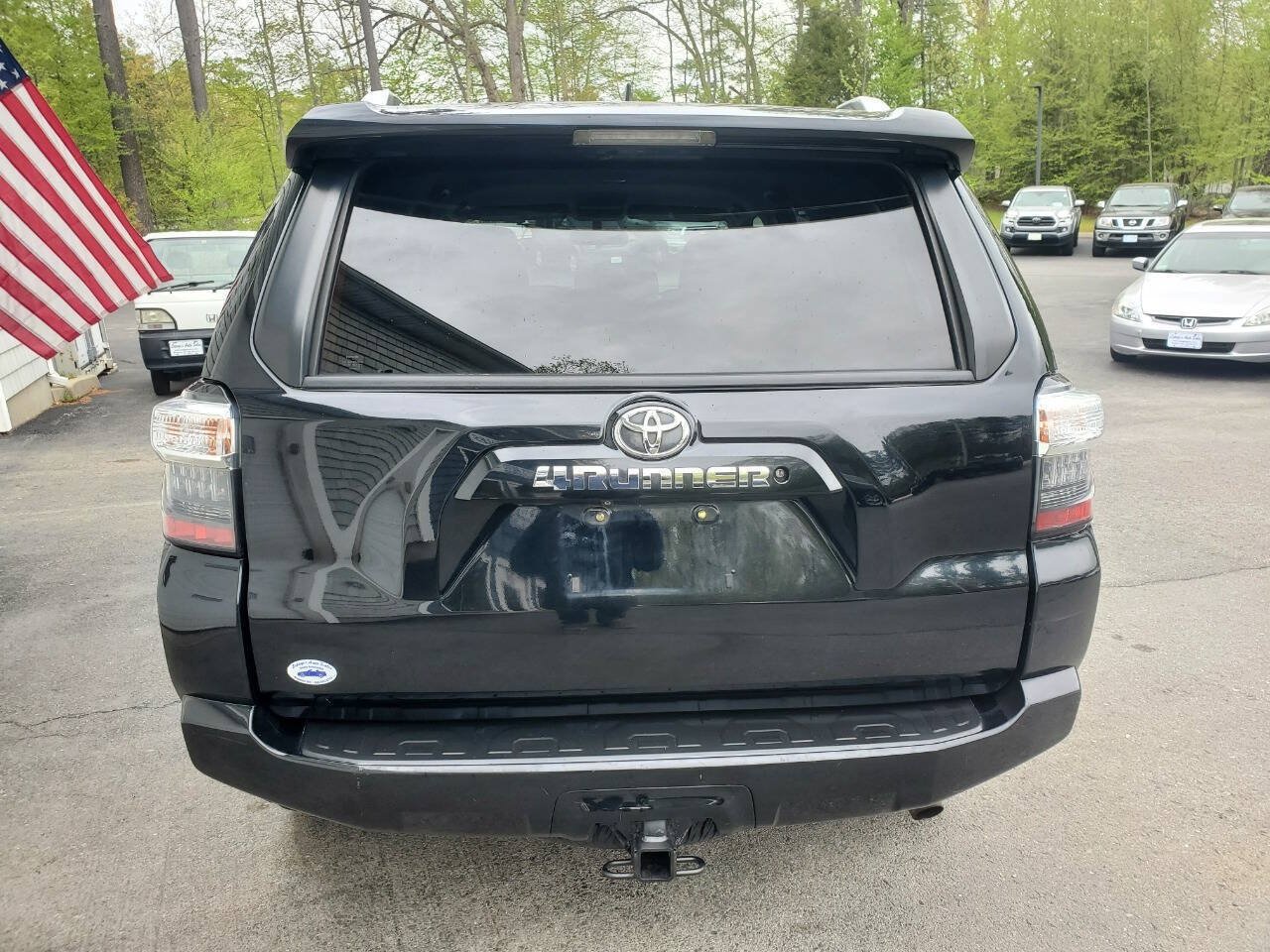 Used 2016 Toyota 4Runner SR5 AWD/4WD image 6