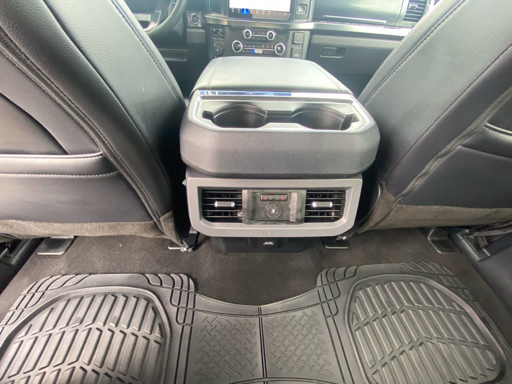 Used 2025 Ford F250 Lariat w/ Black Appearance Package AWD/4WD image 25
