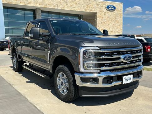 New 2026 Ford F250 XLT w/ XLT Premium Package image 45