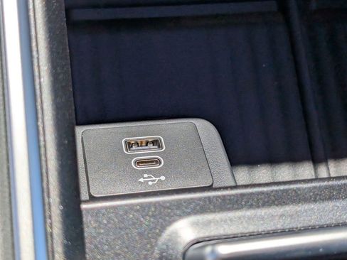 New 2026 Ford Expedition Active image 40