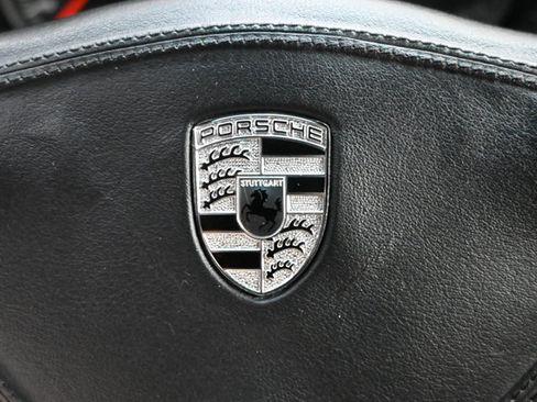 Used 2003 Porsche 911 GT2 RWD image 68