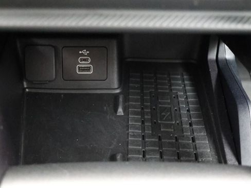 Used 2025 Ford Bronco Sport Badlands image 23