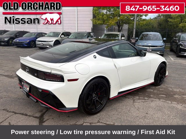 Used 2025 Nissan Z NISMO w/ Floor Mat Package RWD image 6
