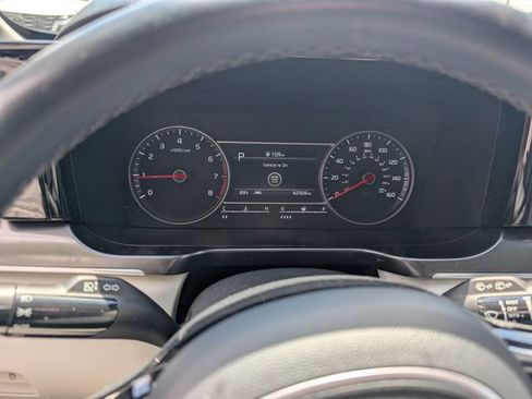Used 2022 Kia Sorento S w/ Panoramic Sunroof Package FWD image 18
