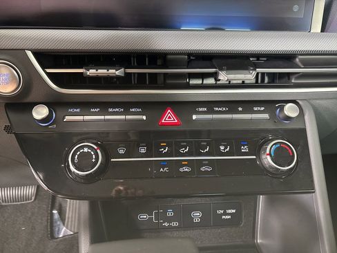 Used 2025 Hyundai Sonata SE image 15