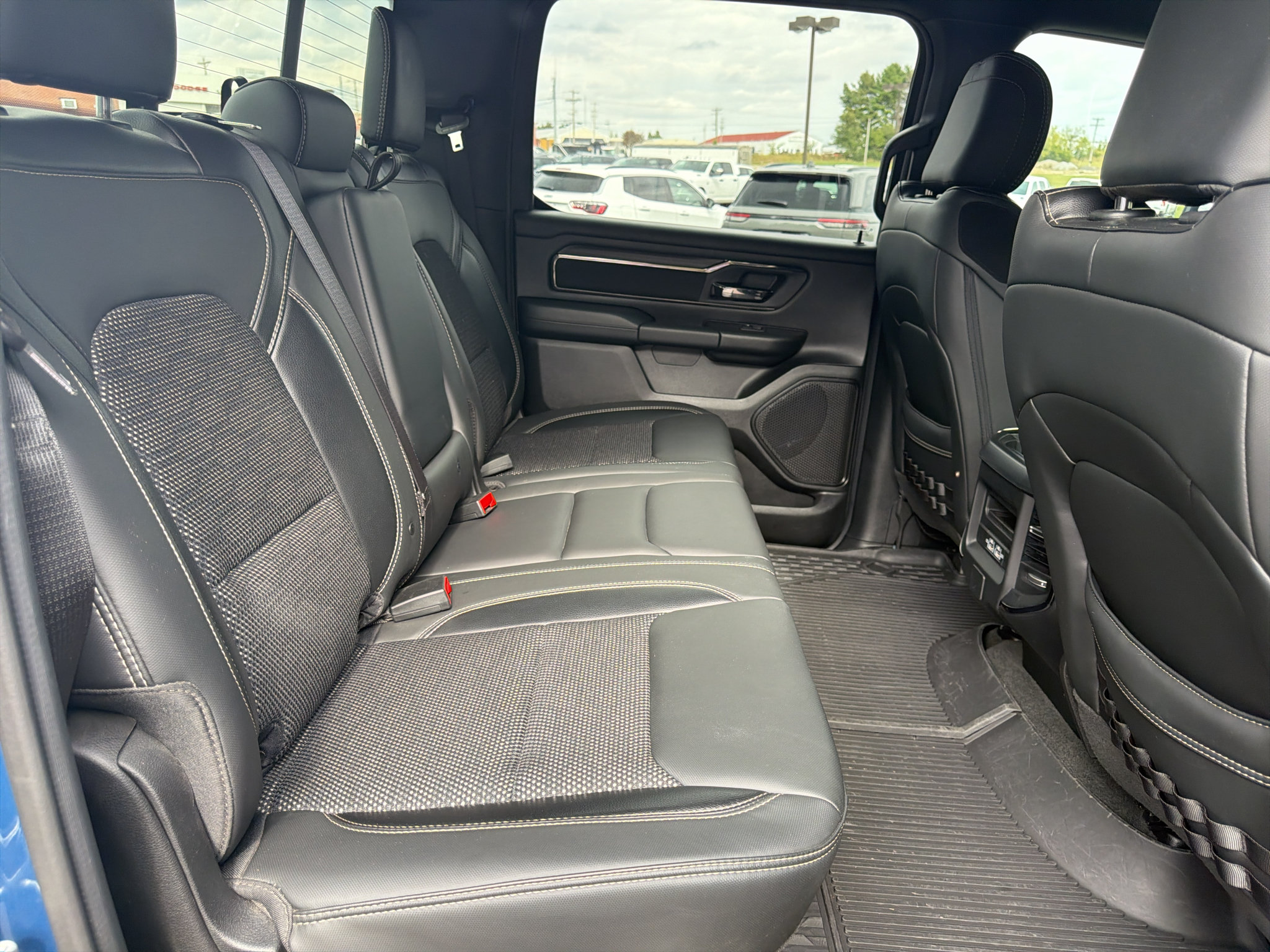 Used 2024 RAM 1500 Big Horn AWD/4WD image 22