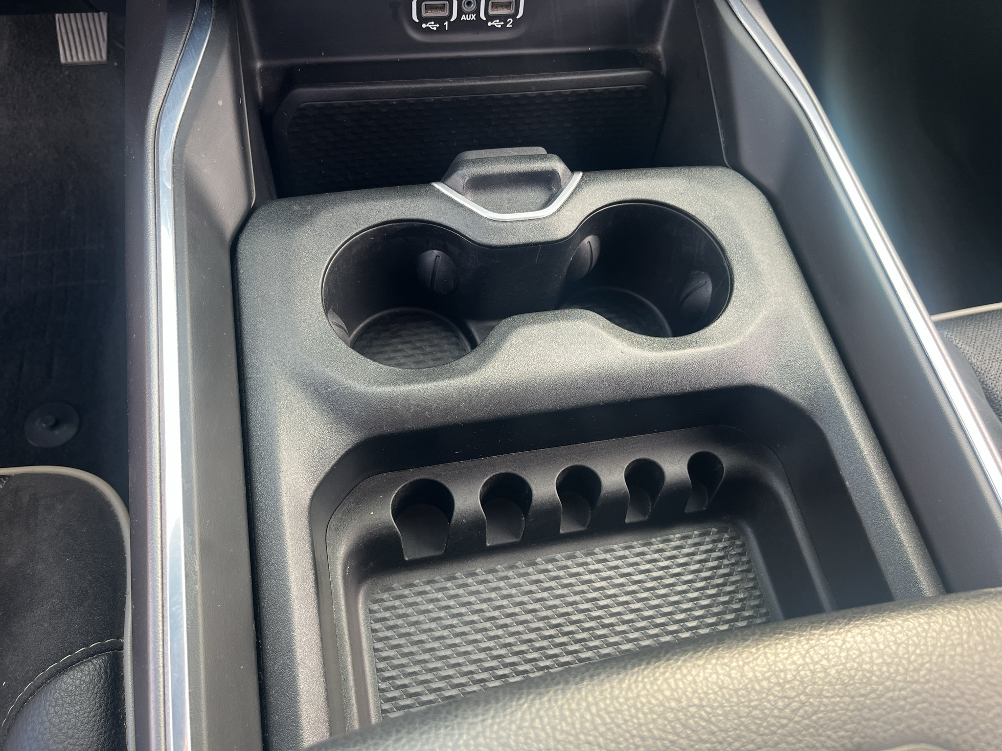 Used 2022 RAM 1500 Laramie w/ Sport Appearance Package AWD/4WD image 38