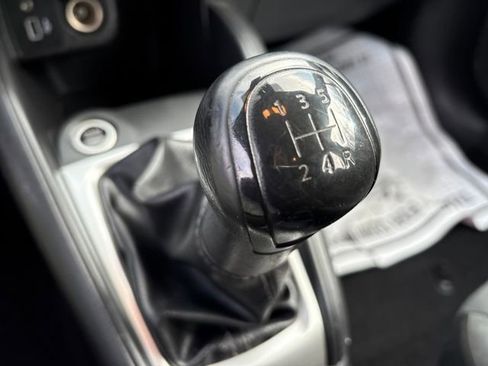 Used 2020 Nissan Versa S image 22