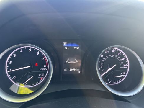 Used 2022 Toyota Camry LE FWD image 7