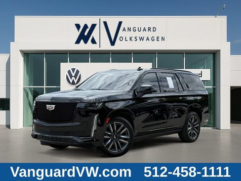 Used 2023 Cadillac Escalade Sport Platinum AWD/4WD image 1