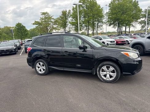 Used 2015 Subaru Forester 2.5i Limited AWD/4WD image 3