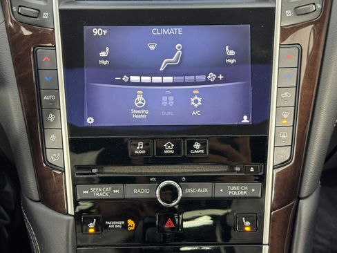 Used 2017 INFINITI Q60 3.0t Sport image 29