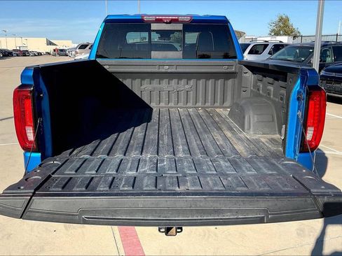 Used 2022 GMC Sierra 1500 AT4X image 38