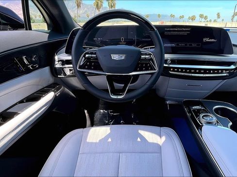 New 2026 Cadillac Lyriq Premium Luxury w/ LPO, Floor Liner Package AWD/4WD image 23