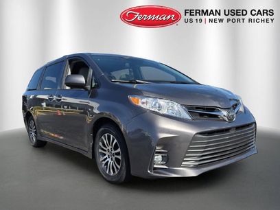 Used 2020 Toyota Sienna XLE Premium