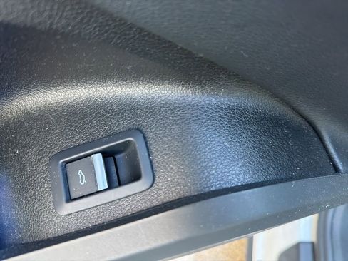 Used 2023 Audi Q5 2.0T Premium Plus image 18