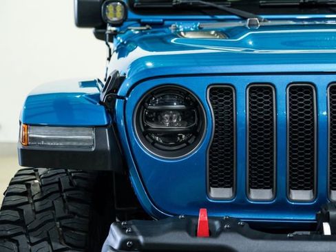 Used 2020 Jeep Wrangler Unlimited Rubicon AWD/4WD image 3