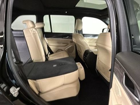 Used 2023 Jeep Grand Cherokee 4WD 4xe image 29