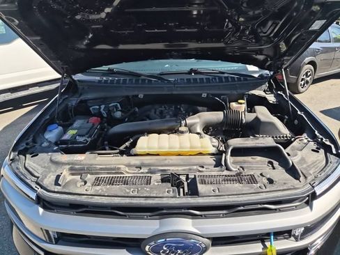 Certified 2024 Ford Expedition XLT AWD/4WD image 24