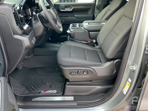 New 2026 Chevrolet Silverado 1500 LT w/ Z71 Off-Road Package image 18