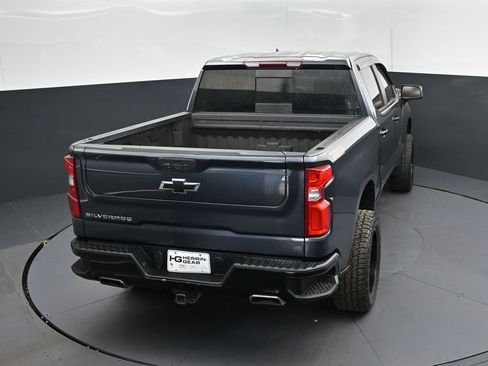 Used 2021 Chevrolet Silverado 1500 LT Trail Boss w/ Convenience Package II AWD/4WD image 38