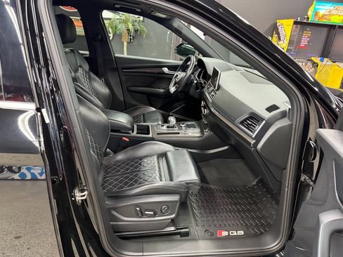 Used 2018 Audi SQ5 Premium Plus w/ Navigation Package AWD/4WD image 20