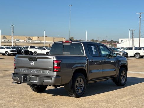 New 2026 Nissan Frontier SV w/ Tow Package image 7