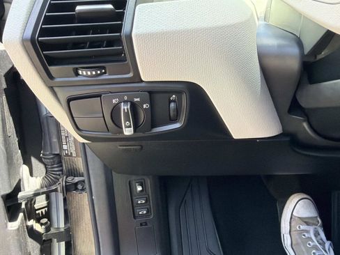 Used 2018 BMW i3 w/ Range Extender RWD image 29