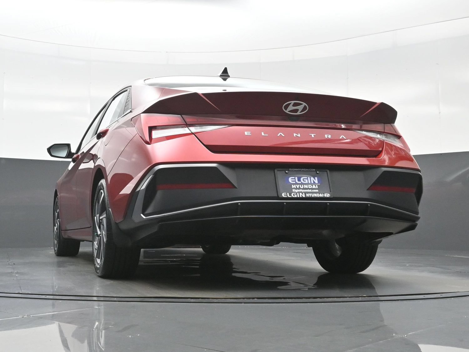 Certified 2024 Hyundai Elantra SEL w/ Convenience Package FWD image 29