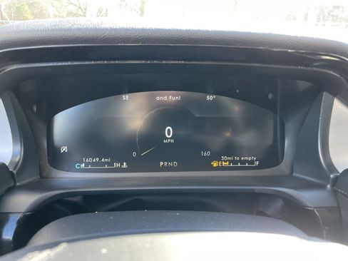 Used 2023 Lincoln Aviator AWD w/ Premium Package image 17