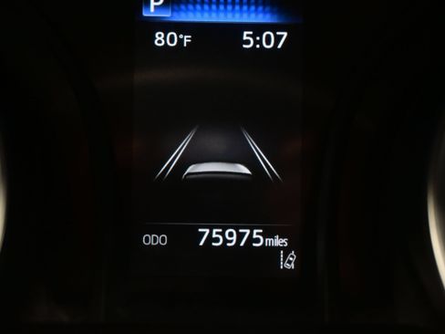 Used 2022 Toyota Camry LE FWD image 24