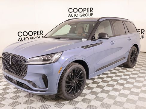 New 2026 Lincoln Aviator Reserve w/ Luxury Package image 10