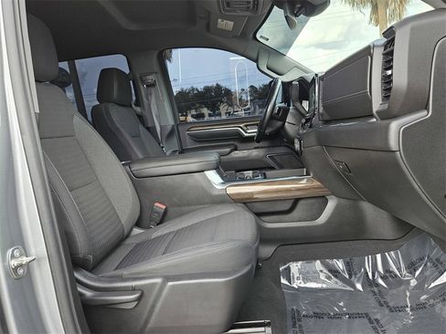 Used 2024 Chevrolet Silverado 2500 LT w/ All Star Edition image 33