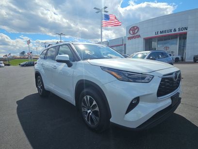 Used 2023 Toyota Highlander XLE