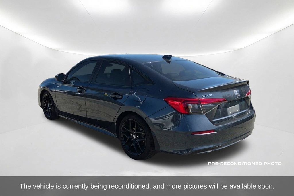 Used 2023 Honda Civic Sport image 7