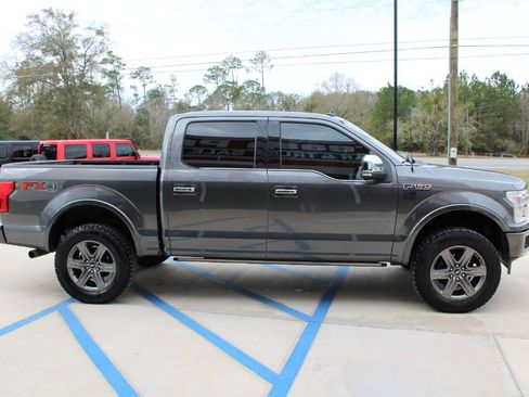 Used 2019 Ford F150 Platinum w/ FX4 Off-Road Package image 5