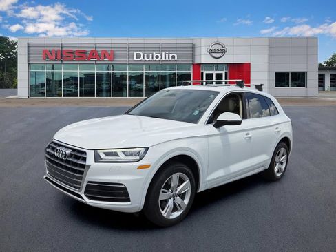 Used 2019 Audi Q5 2.0T Premium Plus w/ Premium Plus Package AWD/4WD image 1