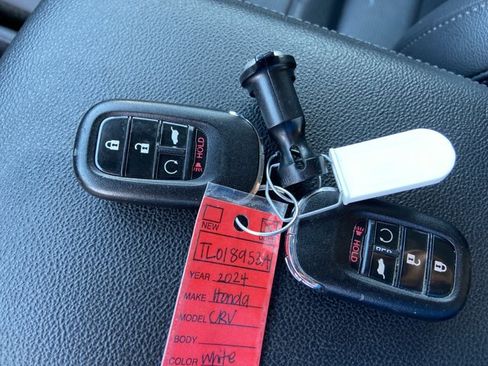 Used 2024 Honda CR-V EX-L image 42