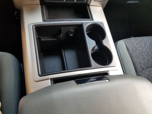 Used 2015 RAM 1500 Big Horn AWD/4WD image 23