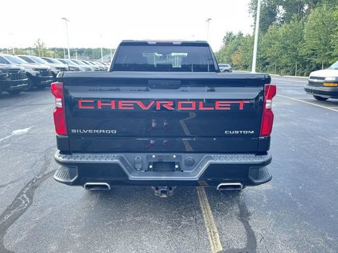 Used 2019 Chevrolet Silverado 1500 Custom Trail Boss w/ Custom Convenience Package AWD/4WD image 29