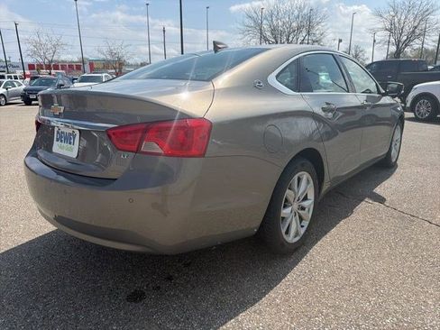 Used 2017 Chevrolet Impala LT w/ Leather Package FWD image 5