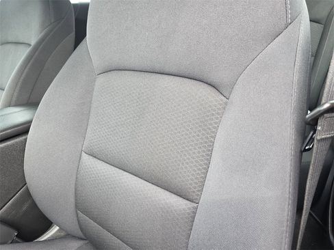 Used 2024 Chevrolet Malibu LT image 13