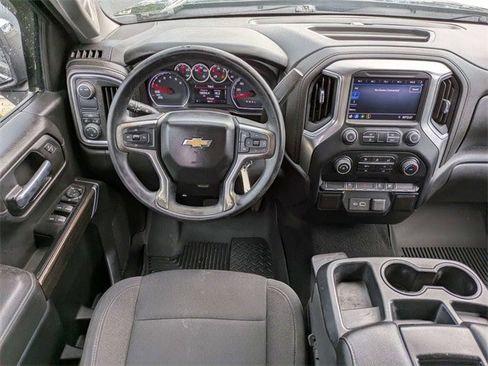 Used 2020 Chevrolet Silverado 1500 LT image 16